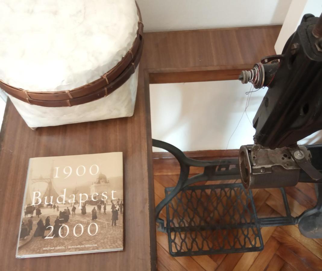 Jolie In Historical Center Apartment *
